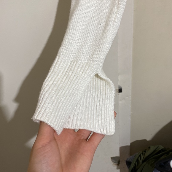Garage small white cropped sweater - Picture 3 of 3